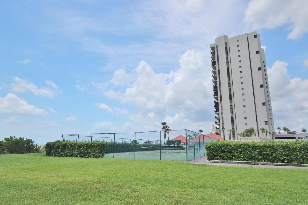 Lighthouse Towers 704 Apartment Clearwater Beach Exterior foto